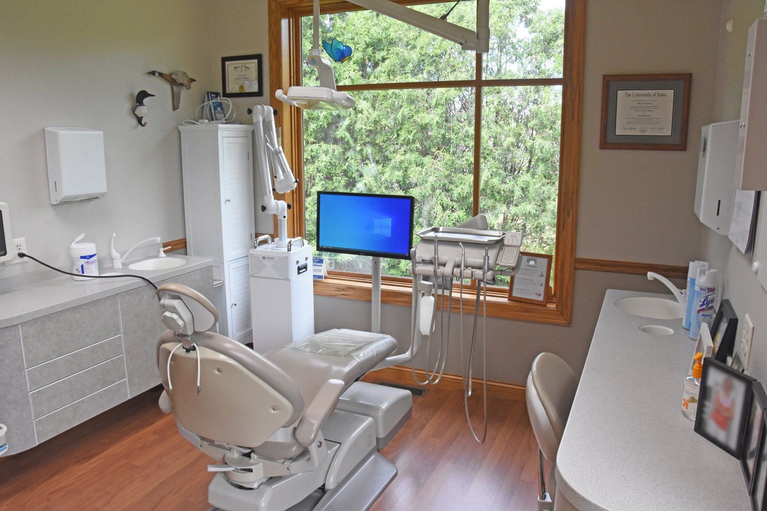Welcoming interior at Anamosa Dental Associates